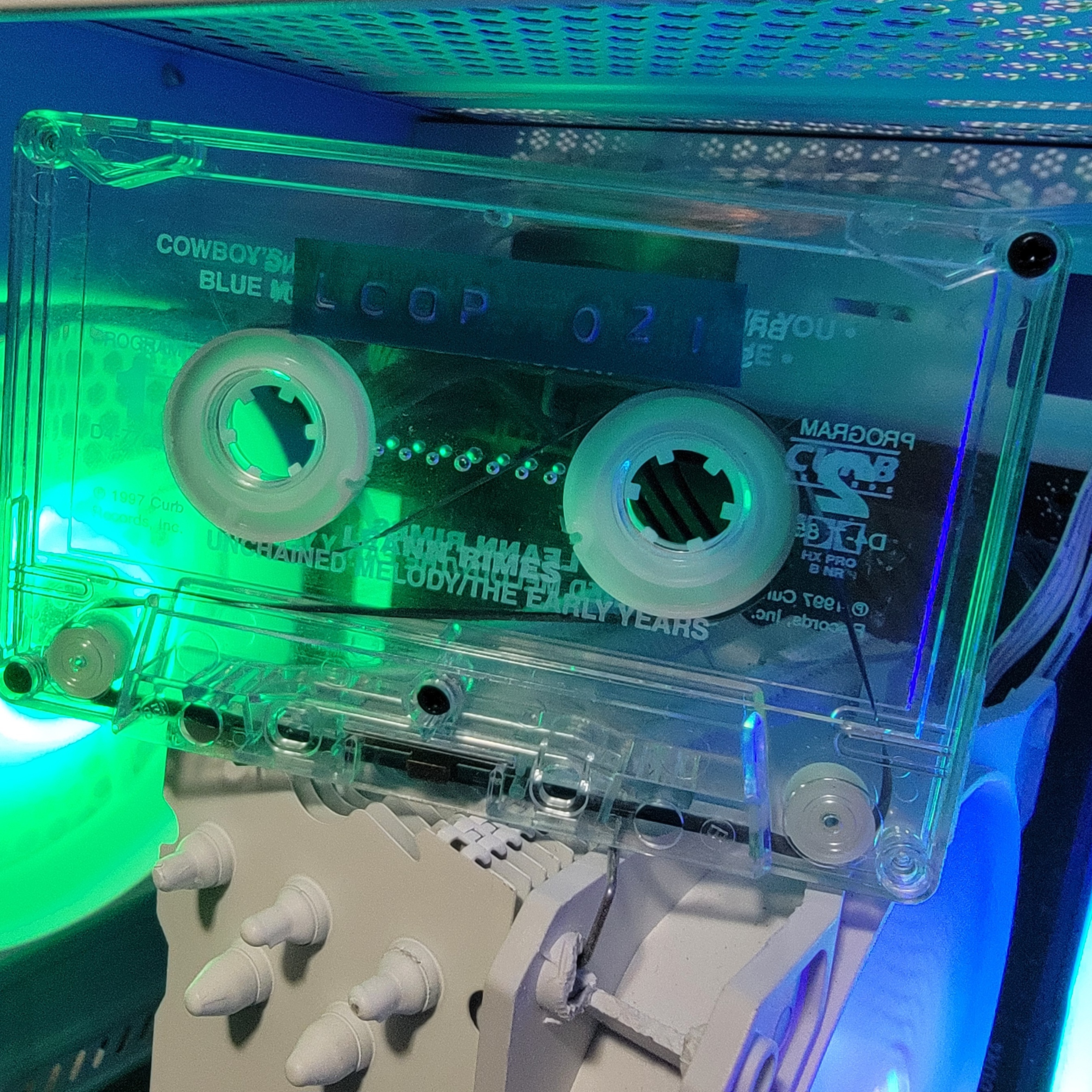 Blue cassette with RAM lighting